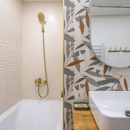 Apartment Nouveau Jungle Village Wifi Netflix Clim