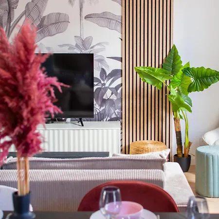 Apartment Nouveau Jungle Village Wifi Netflix Clim *